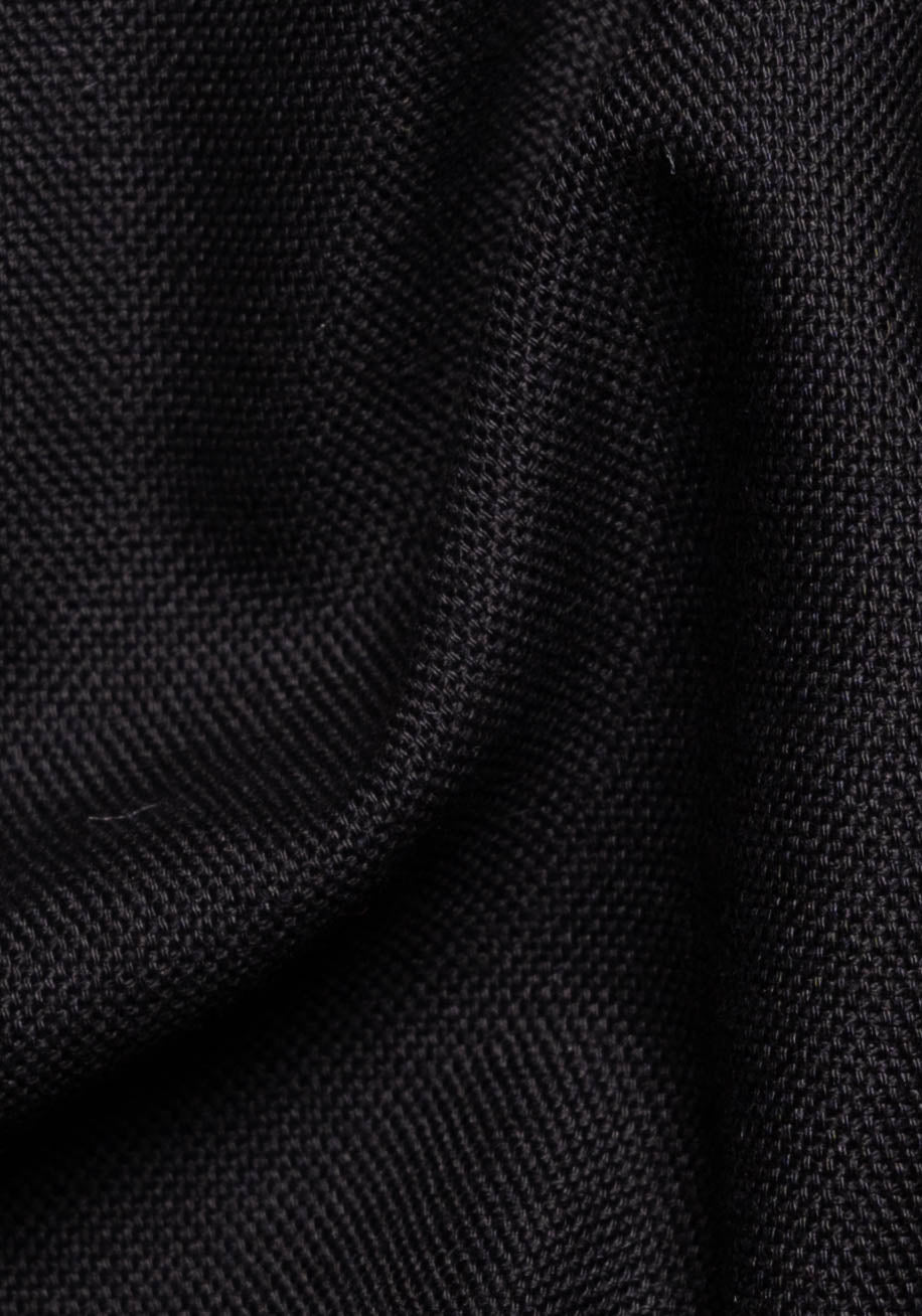 Black Pinpoint-1