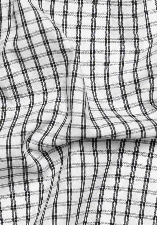 Crisp Black Checkered