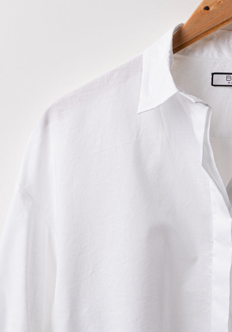 WHITE LIGHTWEIGHT RELAXED FIT SHIRT
