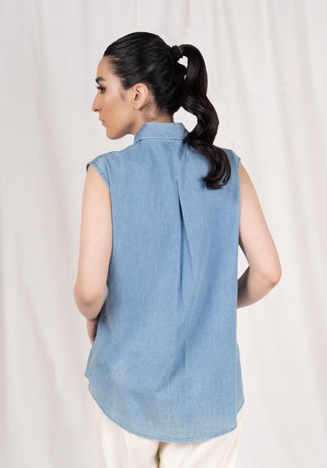 SUMMER DENIM LIGHT WASH SLEEVELESS SHIRT